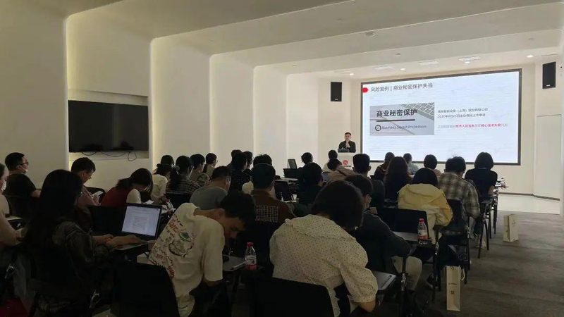 三类医疗器械备案，生产厂家需满足哪些要求？**
